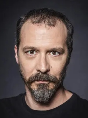 Fele-Martinez.jpg